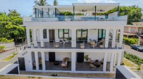 Casa Loba Playa Complete